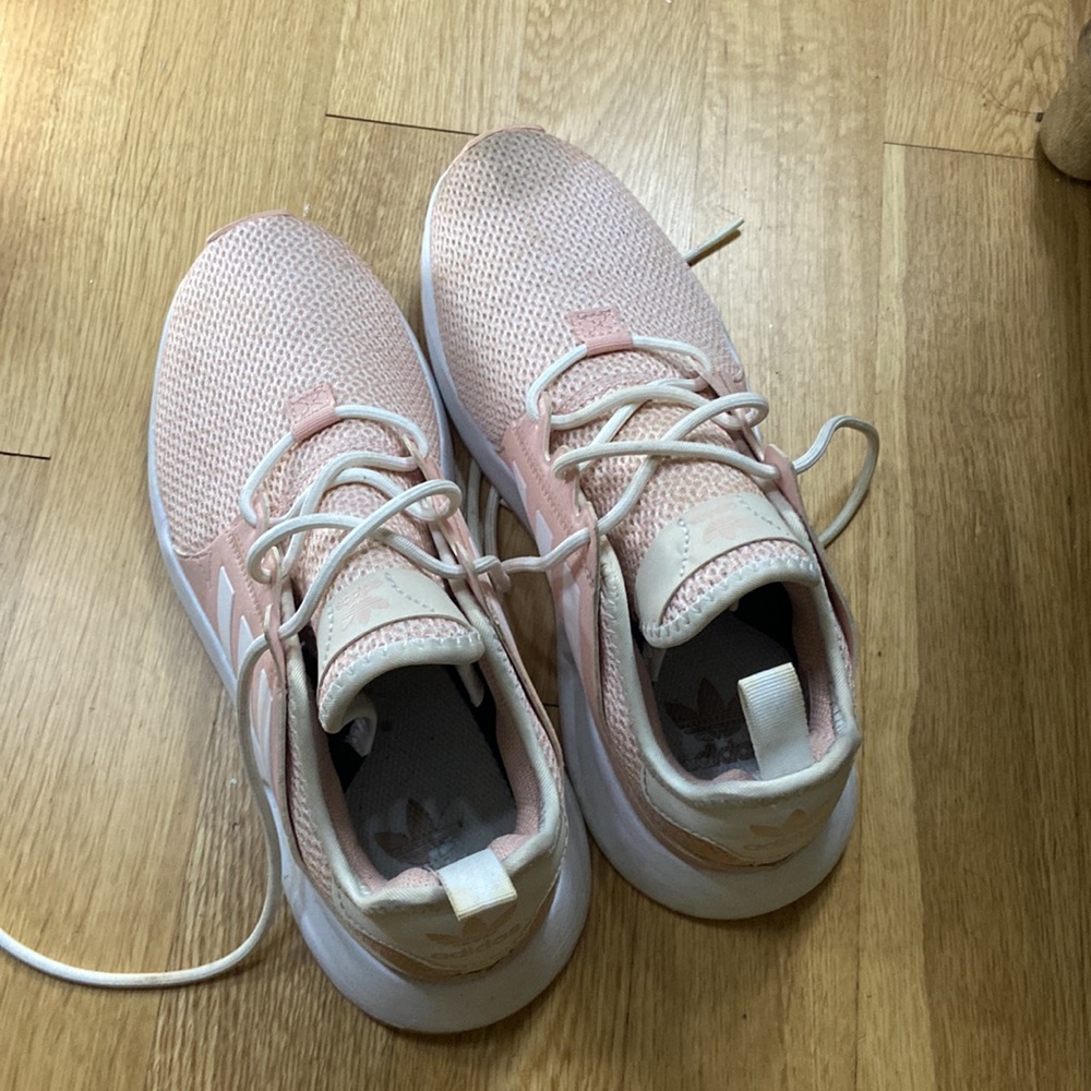 Adidas - Picture 2 of 3